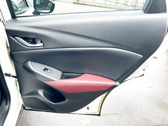 ＣＸ－３ ＸＤ　ツーリング　４ＷＤ　革シート　純正ナビ　フルセグＴＶ　バックカメラ　ローダウン　軽減ブレーキ　クルーズコントロール　スマートキー　アイドリングストップ　シートヒーター　ＭＴモード付　社外アルミ　横滑り防止（50枚目）