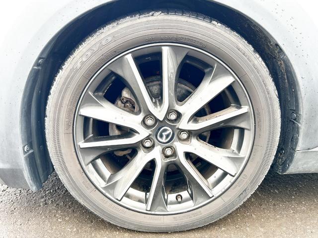 ＣＸ－３ ＸＤ　ツーリング　４ＷＤ　革シート　純正ナビ　フルセグＴＶ　バックカメラ　ローダウン　軽減ブレーキ　クルーズコントロール　スマートキー　アイドリングストップ　シートヒーター　ＭＴモード付　社外アルミ　横滑り防止（69枚目）