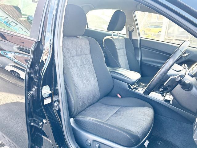 マークＸ ２５０Ｓ　Ｆｏｕｒ　４ＷＤ　本州仕入　純正ナビ　軽減ブレーキ　社外ライト　スマートキー　シートヒーター　クルーズコントロール　Ｂカメラ　純正アルミ　ＭＴモード付　フォグ　レーンキープアシスト　盗難防止装置　パワーシート（15枚目）