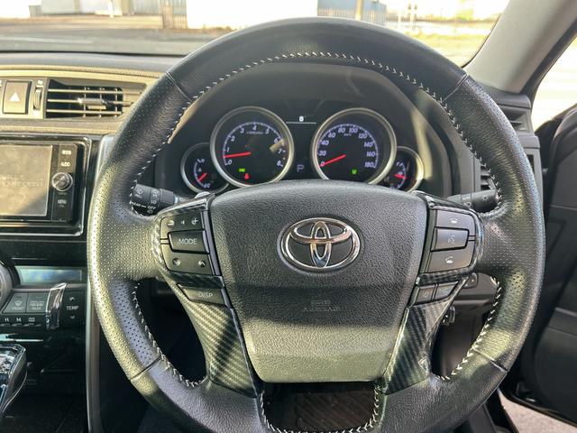 マークＸ ２５０Ｓ　Ｆｏｕｒ　４ＷＤ　本州仕入　純正ナビ　軽減ブレーキ　社外ライト　スマートキー　シートヒーター　クルーズコントロール　Ｂカメラ　純正アルミ　ＭＴモード付　フォグ　レーンキープアシスト　盗難防止装置　パワーシート（32枚目）