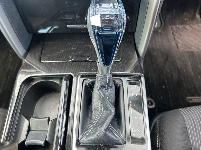 マークＸ ２５０Ｓ　Ｆｏｕｒ　４ＷＤ　本州仕入　純正ナビ　軽減ブレーキ　社外ライト　スマートキー　シートヒーター　クルーズコントロール　Ｂカメラ　純正アルミ　ＭＴモード付　フォグ　レーンキープアシスト　盗難防止装置　パワーシート（37枚目）