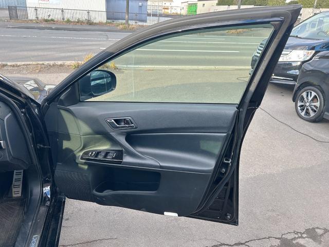 マークＸ ２５０Ｓ　Ｆｏｕｒ　４ＷＤ　本州仕入　純正ナビ　軽減ブレーキ　社外ライト　スマートキー　シートヒーター　クルーズコントロール　Ｂカメラ　純正アルミ　ＭＴモード付　フォグ　レーンキープアシスト　盗難防止装置　パワーシート（53枚目）