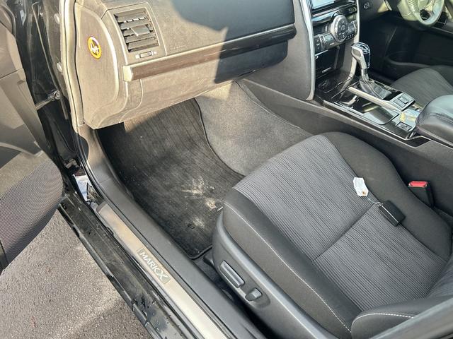 マークＸ ２５０Ｓ　Ｆｏｕｒ　４ＷＤ　本州仕入　純正ナビ　軽減ブレーキ　社外ライト　スマートキー　シートヒーター　クルーズコントロール　Ｂカメラ　純正アルミ　ＭＴモード付　フォグ　レーンキープアシスト　盗難防止装置　パワーシート（65枚目）