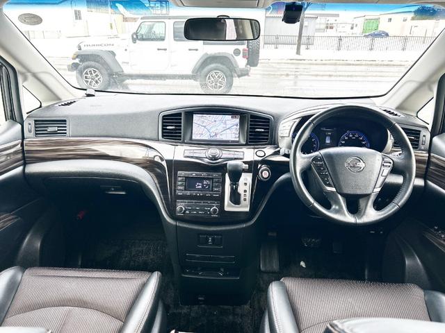 エルグランド ２５０ハイウェイスターＳ　４ＷＤ　本州仕入　両側パワースライドドア　純正ＨＤＤナビ　フルセグＴＶ　バックカメラ　後席モニター　純正ＬＥＤライト　純正フォグランプ　純正アルミ　ハーフレザーシート　クルーズコントロール　エンスタ（6枚目）
