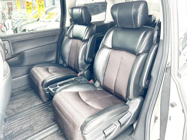 エルグランド ２５０ハイウェイスターＳ　４ＷＤ　本州仕入　両側パワースライドドア　純正ＨＤＤナビ　フルセグＴＶ　バックカメラ　後席モニター　純正ＬＥＤライト　純正フォグランプ　純正アルミ　ハーフレザーシート　クルーズコントロール　エンスタ（18枚目）