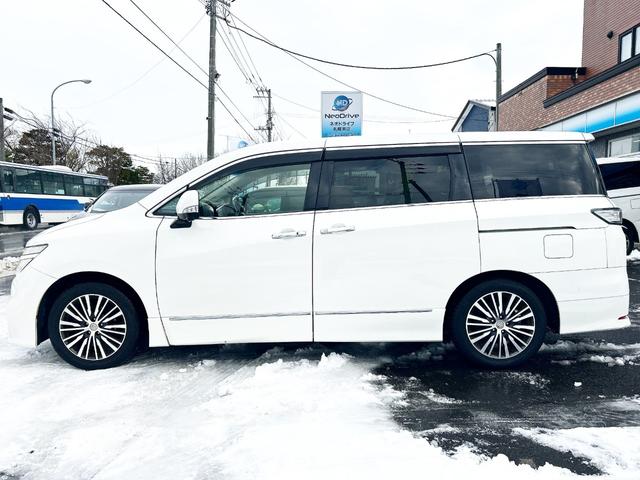 エルグランド ２５０ハイウェイスターＳ　４ＷＤ　本州仕入　両側パワースライドドア　純正ＨＤＤナビ　フルセグＴＶ　バックカメラ　後席モニター　純正ＬＥＤライト　純正フォグランプ　純正アルミ　ハーフレザーシート　クルーズコントロール　エンスタ（28枚目）