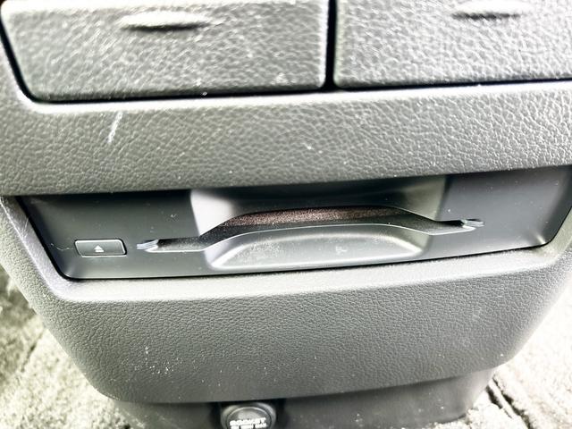 エルグランド ２５０ハイウェイスターＳ　４ＷＤ　本州仕入　両側パワースライドドア　純正ＨＤＤナビ　フルセグＴＶ　バックカメラ　後席モニター　純正ＬＥＤライト　純正フォグランプ　純正アルミ　ハーフレザーシート　クルーズコントロール　エンスタ（36枚目）