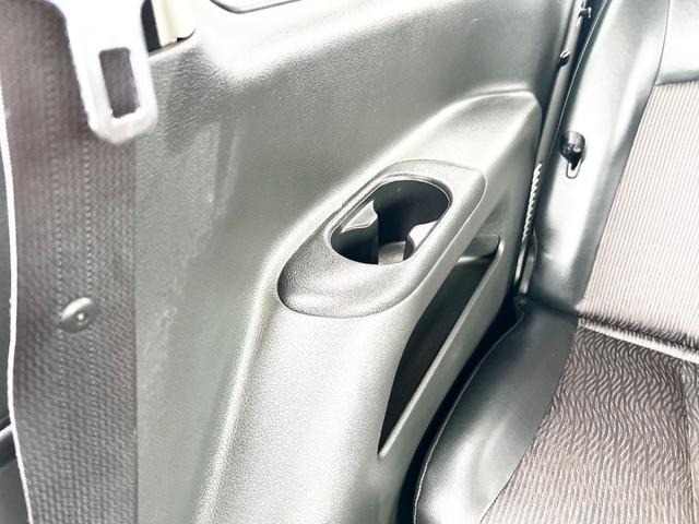 エルグランド ２５０ハイウェイスターＳ　４ＷＤ　本州仕入　両側パワースライドドア　純正ＨＤＤナビ　フルセグＴＶ　バックカメラ　後席モニター　純正ＬＥＤライト　純正フォグランプ　純正アルミ　ハーフレザーシート　クルーズコントロール　エンスタ（56枚目）