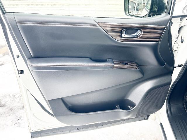 エルグランド ２５０ハイウェイスターＳ　４ＷＤ　本州仕入　両側パワースライドドア　純正ＨＤＤナビ　フルセグＴＶ　バックカメラ　後席モニター　純正ＬＥＤライト　純正フォグランプ　純正アルミ　ハーフレザーシート　クルーズコントロール　エンスタ（73枚目）