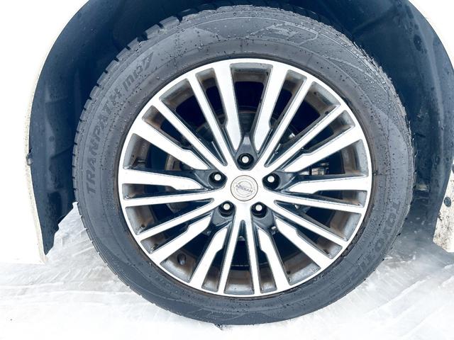 エルグランド ２５０ハイウェイスターＳ　４ＷＤ　本州仕入　両側パワースライドドア　純正ＨＤＤナビ　フルセグＴＶ　バックカメラ　後席モニター　純正ＬＥＤライト　純正フォグランプ　純正アルミ　ハーフレザーシート　クルーズコントロール　エンスタ（75枚目）