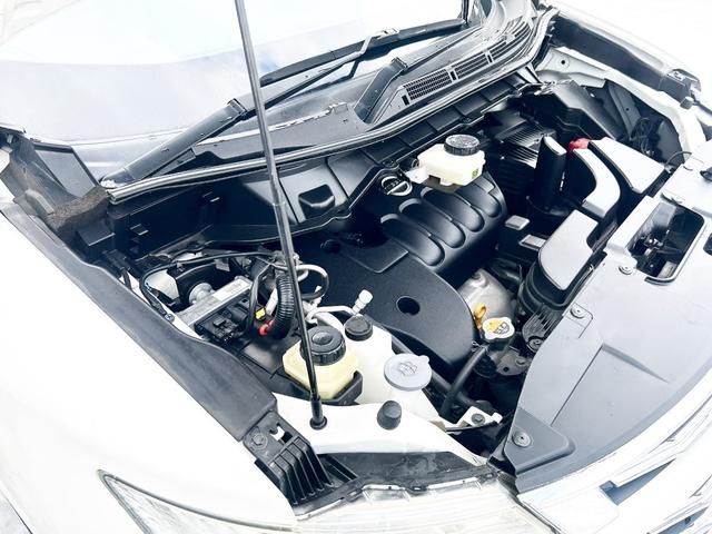 エルグランド ２５０ハイウェイスターＳ　４ＷＤ　本州仕入　両側パワースライドドア　純正ＨＤＤナビ　フルセグＴＶ　バックカメラ　後席モニター　純正ＬＥＤライト　純正フォグランプ　純正アルミ　ハーフレザーシート　クルーズコントロール　エンスタ（77枚目）