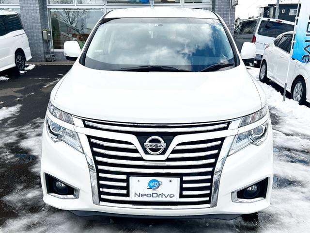 エルグランド ２５０ハイウェイスター　４ＷＤ　寒冷地仕様　純正ナビ　後席モニター　バックカメラ　両側パワースライド　２列目オットマンシート　ＬＥＤヘッドライト　スマートキー　横滑り防止　ＭＴモード　ハーフレザーシート　ＥＴＣ　純正アルミ（21枚目）