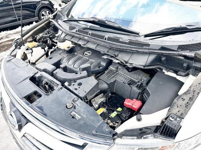 エルグランド ２５０ハイウェイスター　４ＷＤ　寒冷地仕様　純正ナビ　後席モニター　バックカメラ　両側パワースライド　２列目オットマンシート　ＬＥＤヘッドライト　スマートキー　横滑り防止　ＭＴモード　ハーフレザーシート　ＥＴＣ　純正アルミ（76枚目）