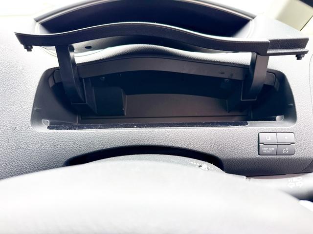 セレナ ハイウェイスター　Ｖエアロセレクション　４ＷＤ　本州仕入　寒冷地仕様　エアロ　社外ＳＤナビ　フルセグＴＶ　両側パワースライド　後席モニター　バックカメラ　スマートキー　クルーズコントロール　ＥＴＣ　タイミングチェーン車　盗難防止装置　フォグ（27枚目）