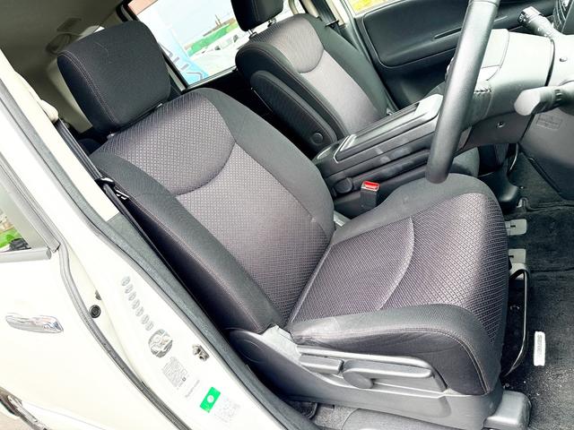 セレナ ハイウェイスター　Ｖエアロセレクション　４ＷＤ　本州仕入　寒冷地仕様　エアロ　社外ＳＤナビ　フルセグＴＶ　両側パワースライド　後席モニター　バックカメラ　スマートキー　クルーズコントロール　ＥＴＣ　タイミングチェーン車　盗難防止装置　フォグ（32枚目）