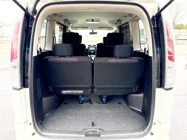 セレナ ハイウェイスター　Ｖエアロセレクション　４ＷＤ　本州仕入　寒冷地仕様　エアロ　社外ＳＤナビ　フルセグＴＶ　両側パワースライド　後席モニター　バックカメラ　スマートキー　クルーズコントロール　ＥＴＣ　タイミングチェーン車　盗難防止装置　フォグ（42枚目）