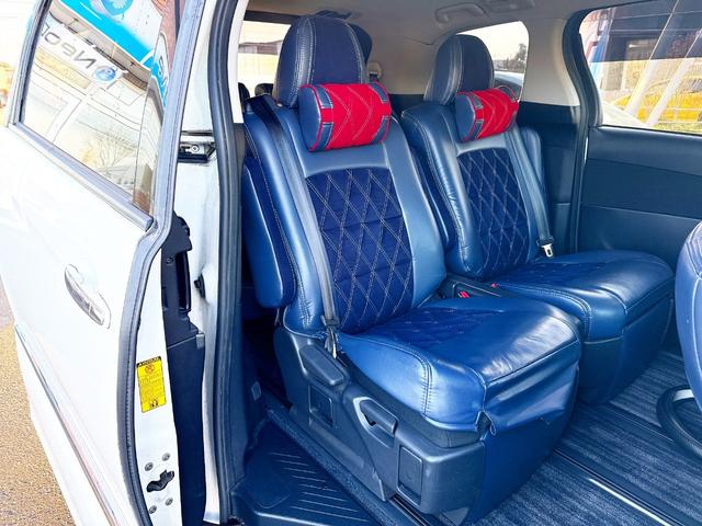 エスティマハイブリッド アエラス　４ＷＤ　本州仕入　寒冷地仕様　モデリスタエアロ　ムーンルーフ　両側パワースライドドア　社外ＳＤナビ　後席モニター　フルセグＴＶ　バックカメラ　プッシュスタート　スマートキー　クルコン　シートヒーター（14枚目）