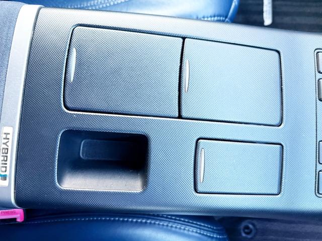 エスティマハイブリッド アエラス　４ＷＤ　本州仕入　寒冷地仕様　モデリスタエアロ　ムーンルーフ　両側パワースライドドア　社外ＳＤナビ　後席モニター　フルセグＴＶ　バックカメラ　プッシュスタート　スマートキー　クルコン　シートヒーター（34枚目）