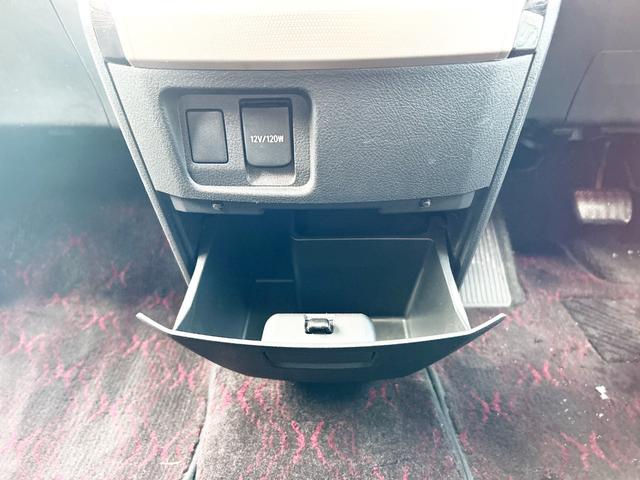 ヴェルファイア 2.4Z ゴールデンアイズ 4WD 本州仕入 純正ナビ 後席モニター 両側パワースライド 電動リアゲート ハーフレザー 2列目オットマンシート 7人乗り HID 純正アルミ 横滑り防止 MTモード付 CVT タイミングチェーン(35枚目)