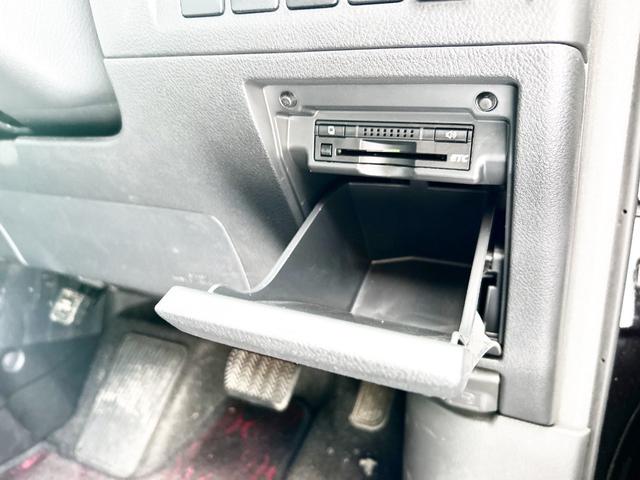 ヴェルファイア 2.4Z ゴールデンアイズ 4WD 本州仕入 純正ナビ 後席モニター 両側パワースライド 電動リアゲート ハーフレザー 2列目オットマンシート 7人乗り HID 純正アルミ 横滑り防止 MTモード付 CVT タイミングチェーン(42枚目)