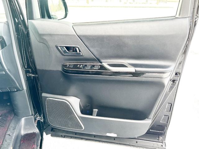 ヴェルファイア 2.4Z ゴールデンアイズ 4WD 本州仕入 純正ナビ 後席モニター 両側パワースライド 電動リアゲート ハーフレザー 2列目オットマンシート 7人乗り HID 純正アルミ 横滑り防止 MTモード付 CVT タイミングチェーン(46枚目)