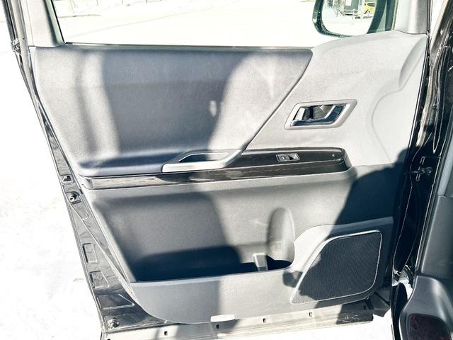 ヴェルファイア 2.4Z ゴールデンアイズ 4WD 本州仕入 純正ナビ 後席モニター 両側パワースライド 電動リアゲート ハーフレザー 2列目オットマンシート 7人乗り HID 純正アルミ 横滑り防止 MTモード付 CVT タイミングチェーン(70枚目)