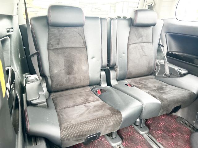 ヴェルファイア ２．４Ｚ　ゴールデンアイズ　４ＷＤ　後期型　アルパイン８型ナビ　後席モニター　フルセグＴＶ　両側パワースライド　電動リアゲート　ＨＩＤ　スマートキー　コーナーセンサー　　ハーフレザー　２列目オットマンシート　社外アルミ（15枚目）