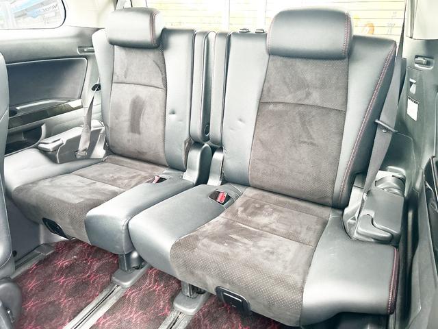 ヴェルファイア ２．４Ｚ　ゴールデンアイズ　４ＷＤ　後期型　アルパイン８型ナビ　後席モニター　フルセグＴＶ　両側パワースライド　電動リアゲート　ＨＩＤ　スマートキー　コーナーセンサー　　ハーフレザー　２列目オットマンシート　社外アルミ（17枚目）