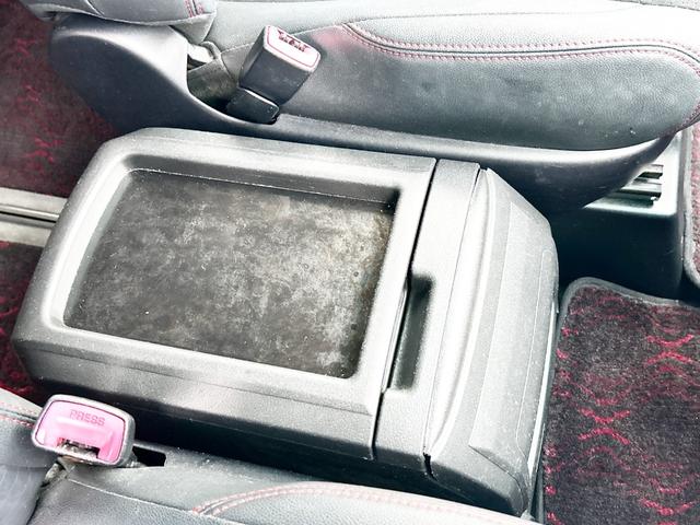 ヴェルファイア ２．４Ｚ　ゴールデンアイズ　４ＷＤ　後期型　アルパイン８型ナビ　後席モニター　フルセグＴＶ　両側パワースライド　電動リアゲート　ＨＩＤ　スマートキー　コーナーセンサー　　ハーフレザー　２列目オットマンシート　社外アルミ（36枚目）