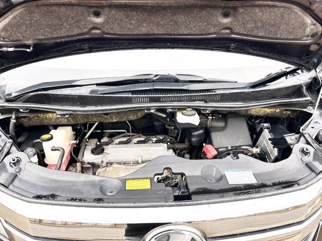 ヴェルファイア ２．４Ｚ　ゴールデンアイズ　４ＷＤ　後期型　アルパイン８型ナビ　後席モニター　フルセグＴＶ　両側パワースライド　電動リアゲート　ＨＩＤ　スマートキー　コーナーセンサー　　ハーフレザー　２列目オットマンシート　社外アルミ（75枚目）