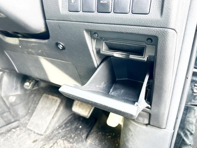 ヴェルファイア 2.4Z 4WD 本州仕入 後期型 フルエアロ アルパイン8型ナビTV 両側パワースライド バックカメラ スマートキー HID 7人乗り 2列目オットマンシート Bluetooth タイミングチェーン車(42枚目)