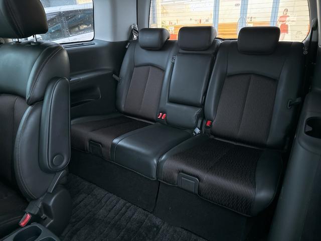 エルグランド ２５０ハイウェイスター　４ＷＤ　本州仕入　寒冷地仕様　パワースライドドア　純正ナビ　フルセグＴＶ　純正ＬＥＤ　純正アルミ　バックカメラ　オートクルーズ　　Ｂｌｕｅｔｏｏｔｈ　ハーフレザーシート　ＥＴＣ　オットマン　３列シート（15枚目）