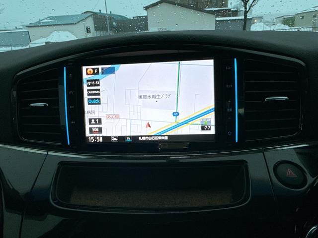 エルグランド ２５０ハイウェイスター　４ＷＤ　本州仕入　寒冷地仕様　パワースライドドア　純正ナビ　フルセグＴＶ　純正ＬＥＤ　純正アルミ　バックカメラ　オートクルーズ　　Ｂｌｕｅｔｏｏｔｈ　ハーフレザーシート　ＥＴＣ　オットマン　３列シート（30枚目）