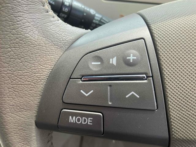 エスティマハイブリッド Ｇ　４ＷＤ　バックカメラ　ナビ　ＴＶ　オートクルーズコントロール　パークアシスト　両側電動スライドドア　オートライト　ＨＩＤ　サンルーフ　スマートキー　電動格納ミラー　パワーシート　ＣＶＴ　アルミホイール（38枚目）