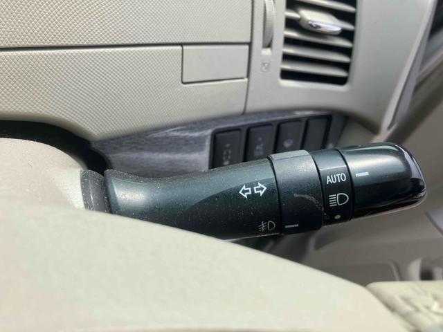 エスティマハイブリッド Ｇ　４ＷＤ　バックカメラ　ナビ　ＴＶ　オートクルーズコントロール　パークアシスト　両側電動スライドドア　オートライト　ＨＩＤ　サンルーフ　スマートキー　電動格納ミラー　パワーシート　ＣＶＴ　アルミホイール（40枚目）