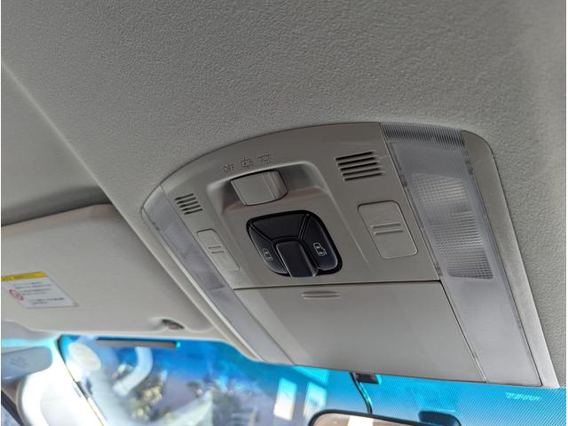 アルファード ２４０Ｓ　４ＷＤ　両側電動スライドドア　アルパイン９型ナビＴＶ　Ｂカメラ　Ｂｌｕｅｔｏｏｔｈ　ＨＩＤ　ＥＴＣ　純正アルミ　本州仕入れ　錆少ない　修復歴無し　１年保証（27枚目）