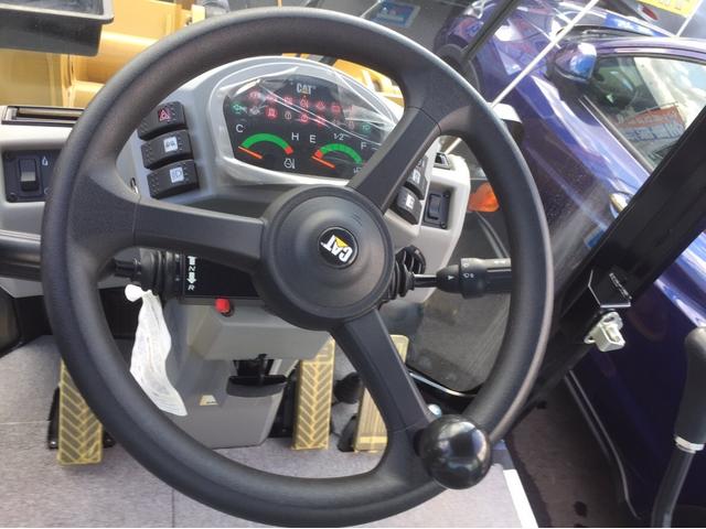 クボタ キャタピラー 901c タイヤショベル(13枚目)