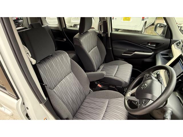 ソリオ ハイブリッドMX 4WD/ETC/Bluetooth再生/(16枚目)