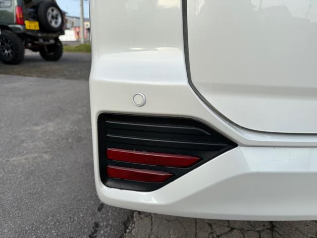 ヴォクシー Ｓ－Ｚ　純正１０型ナビ／前席シートヒーター／バックモニター／レーダークルーズコントロール／クリアランスソナー／純正１７インチアルミ／ＬＥＤヘッドライト（14枚目）