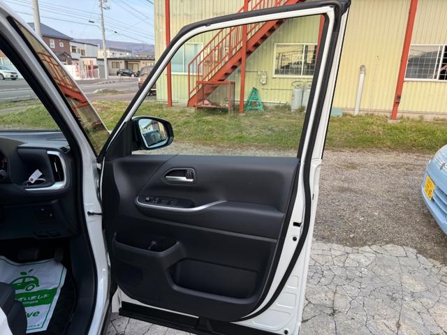 ヴォクシー Ｓ－Ｚ　純正１０型ナビ／前席シートヒーター／バックモニター／レーダークルーズコントロール／クリアランスソナー／純正１７インチアルミ／ＬＥＤヘッドライト（15枚目）