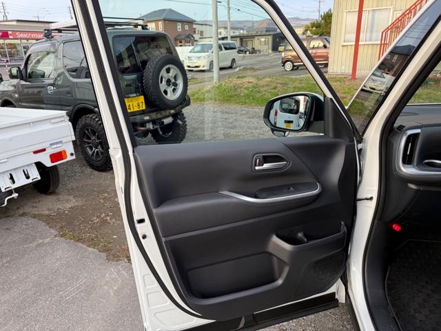 ヴォクシー Ｓ－Ｚ　純正１０型ナビ／前席シートヒーター／バックモニター／レーダークルーズコントロール／クリアランスソナー／純正１７インチアルミ／ＬＥＤヘッドライト（24枚目）