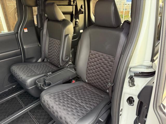 ヴォクシー Ｓ－Ｚ　純正１０型ナビ／前席シートヒーター／バックモニター／レーダークルーズコントロール／クリアランスソナー／純正１７インチアルミ／ＬＥＤヘッドライト（34枚目）