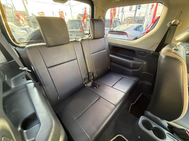 ジムニー ランドベンチャー　４ＷＤ　リフトアップ車　社外バンパー　社外ステップ　キーレスエントリー　電動格納ミラー　ドライブシートヒター　社外グリル　スキットプレート（33枚目）