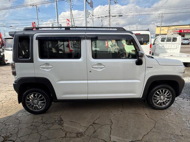 ハスラー ハイブリッドＸターボ　４ＷＤ／９インチナビ／リアスポイラー／ドラレコ／エンジンスターター／バックカメラ／シートヒーター／クルーズコントロール／（8枚目）