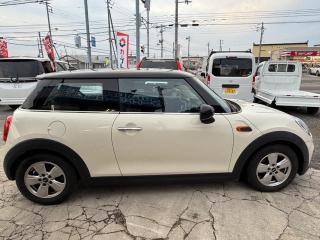 MINI クーパー SDナビフルセグテレビバックカメラ付き(8枚目)