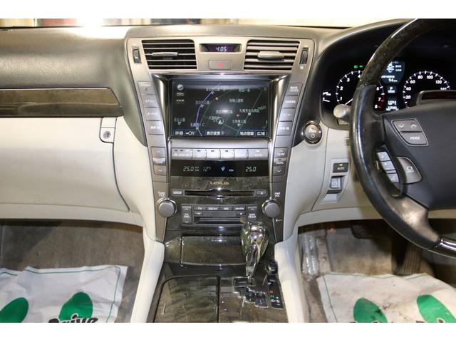 LS600h Iパッケージ4WDx本革xカールソン21AW タイミングチェーン HDDナビ CD ミュージックサーバー バックモニター ETC スマートキー エアシート&ヒーター ステアリングヒーター リアスモーク ドアバイザー ミラーヒーター オールペン(71枚目)