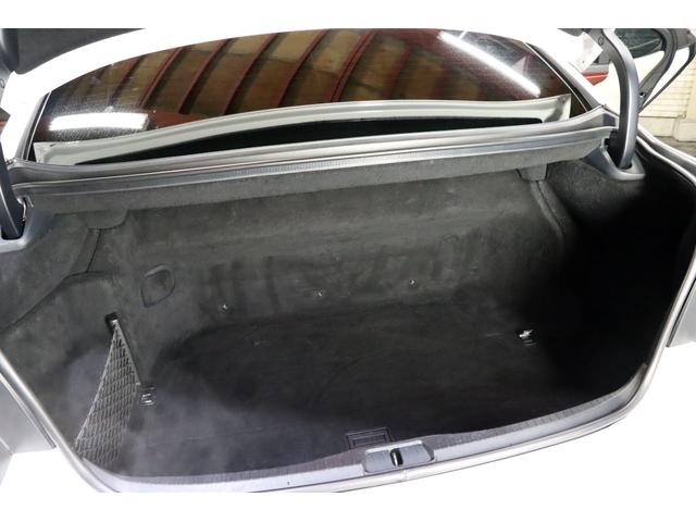 LS600hバージョンSIパッケージ4WDxエアロx19AW メーカーHDDナビ/6連DVDチェンジャー/フルセグTV/バックモニター/ミュージックサーバー/スマートキー/ビルトインETC/ブルートゥース/ミラーヒーター/タイミングチェーン/フルリアサンシェード(16枚目)