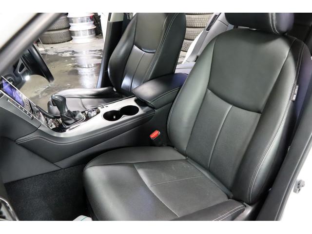 350GT FOURハイブリッドタイプSP4WDx1オーナー メーカーSDナビ/フルセグTV/CD/DVD/アラウンドビューモニター/ETC/USB/インテリキー/ブルートゥース/ミュージックサーバー/ソナー/ルームLED/タイミングチェーン/シートヒーター(17枚目)