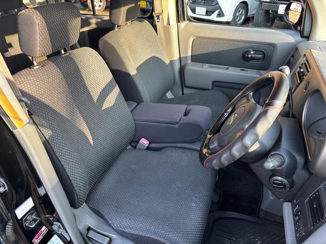 キューブ １４Ｓ　ＦＯＵＲ　キャリア　ドラレコ　キーレス　スタッドレス　切替４ＷＤ　ベンチシート（12枚目）