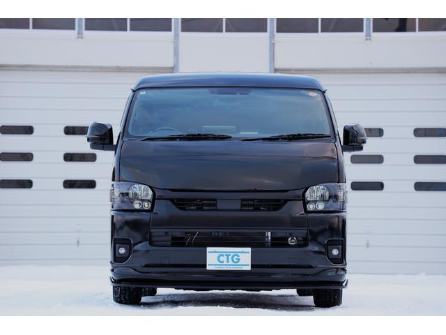 ハイエースバン スーパーＧＬ　ダークプライムＩＩ　登録済未使用車　新車コンプリート　寒冷地仕様　パノラミックビュー　デジタルインナーミラー　両側パワスラ　パワーバックドア　運助イージークローズ　アルパインＢＩＧＸ　レガンスエアロ　玄武ローダウン（8枚目）